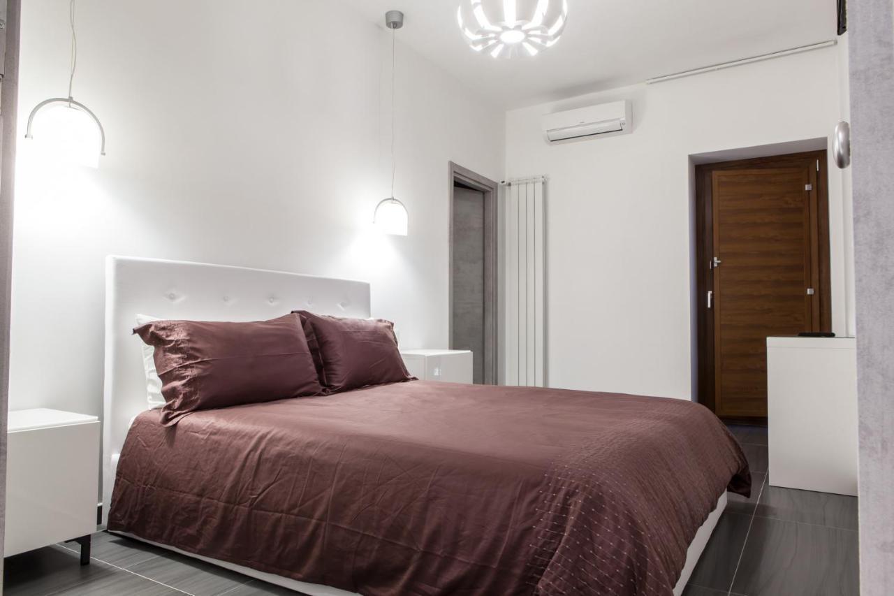 Pomodoro Bed Bed & Breakfast กาสโตรวิลลารี ภายนอก รูปภาพ