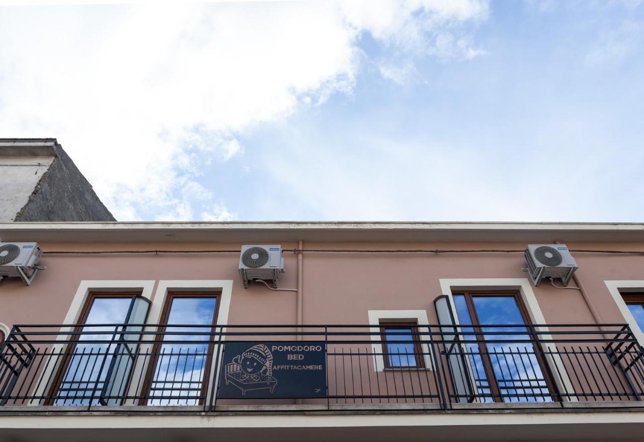 Pomodoro Bed Bed & Breakfast กาสโตรวิลลารี ภายนอก รูปภาพ