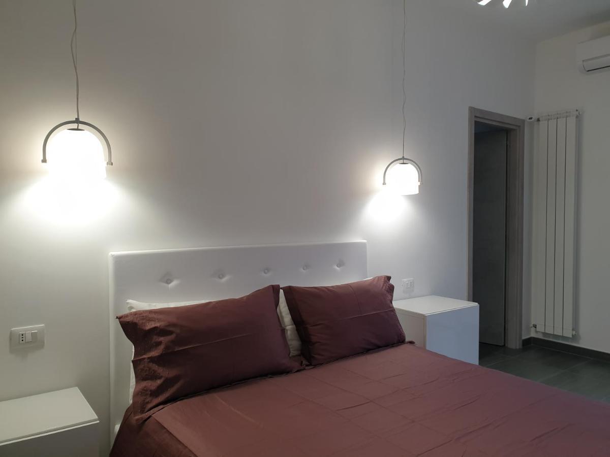 Pomodoro Bed Bed & Breakfast กาสโตรวิลลารี ภายนอก รูปภาพ