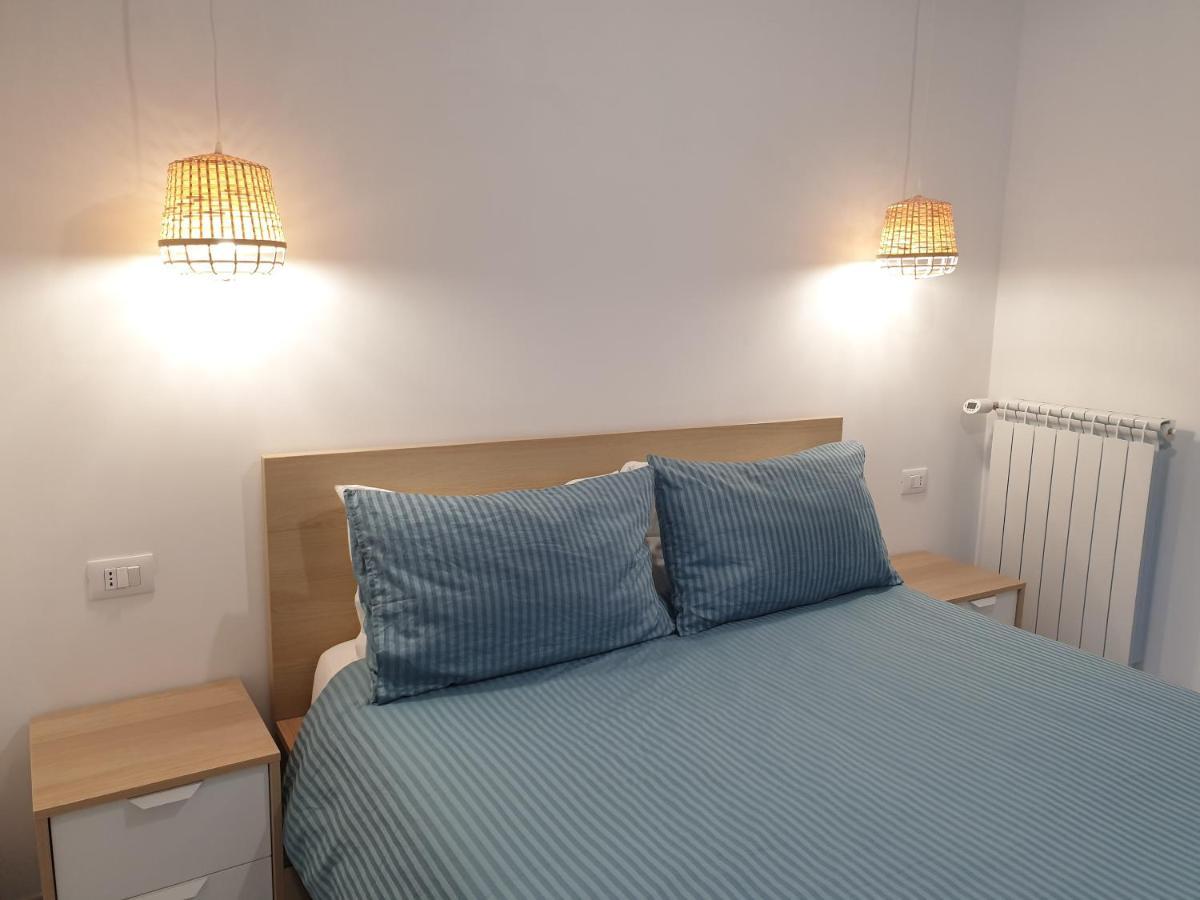 Pomodoro Bed Bed & Breakfast กาสโตรวิลลารี ภายนอก รูปภาพ