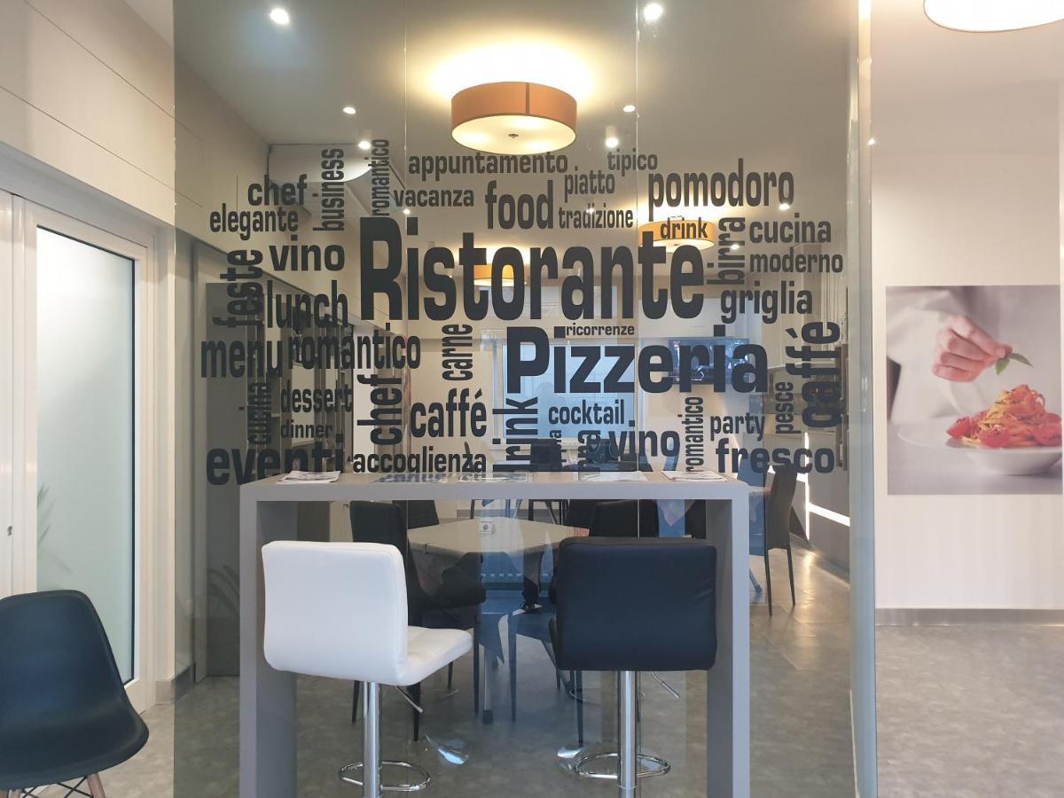 Pomodoro Bed Bed & Breakfast กาสโตรวิลลารี ภายนอก รูปภาพ